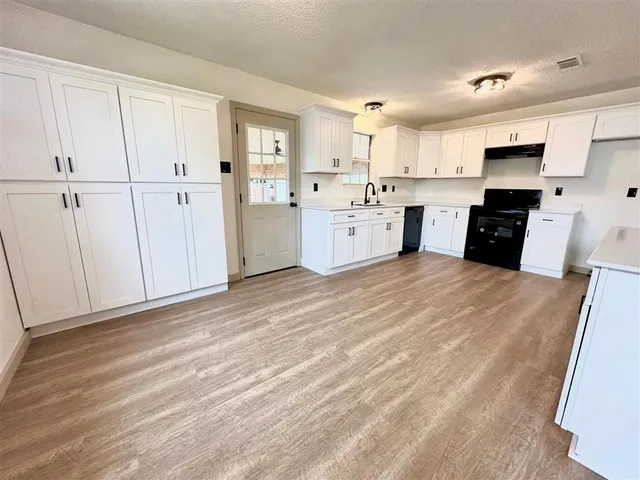 $218,500 | 462 Sharon Lane, Lake Charles, LA 70611