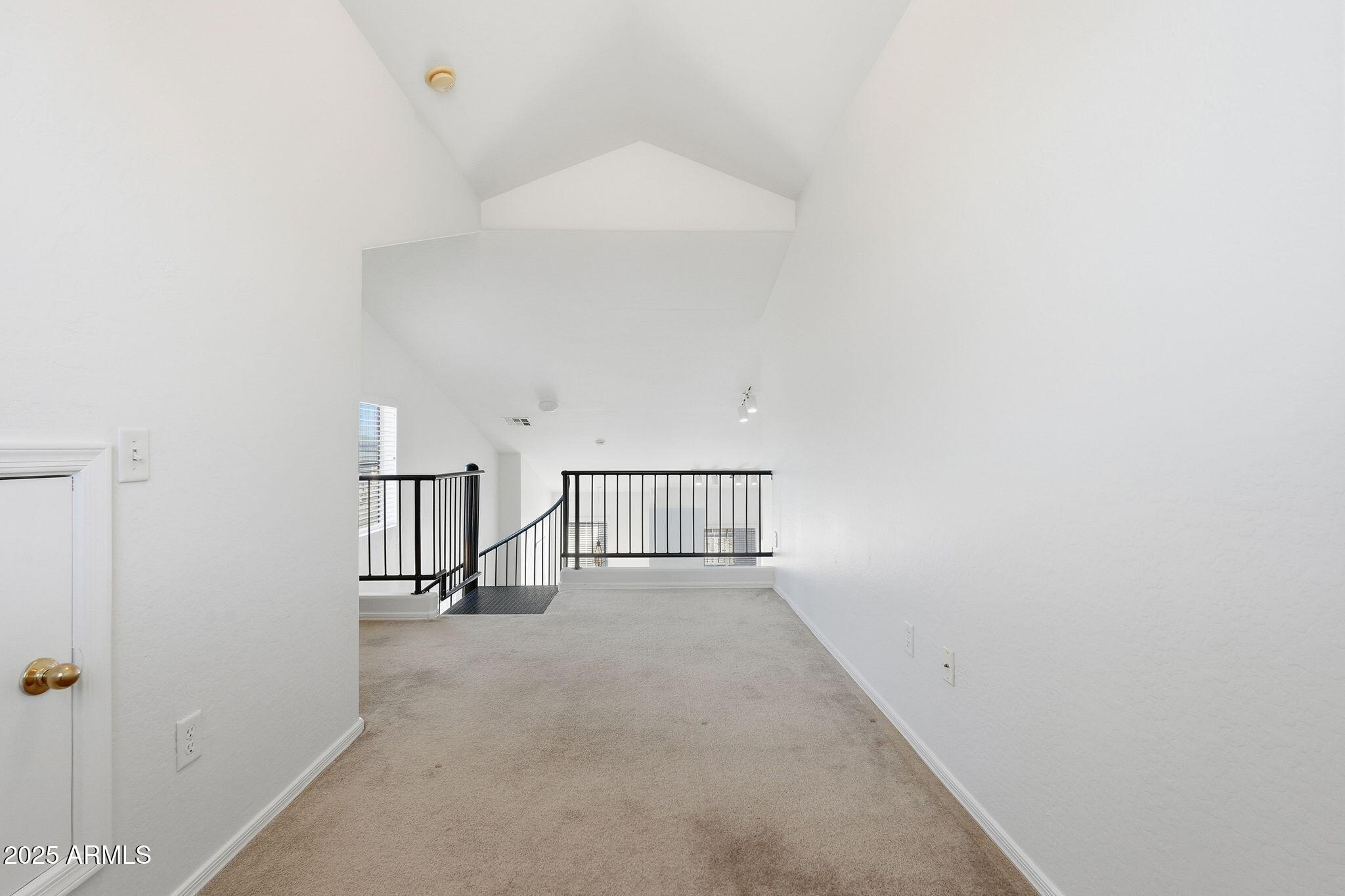 9233 East Neville Avenue, Unit 1136 Mesa, AZ 85209 - Photo 23 of 29 a view of entryway