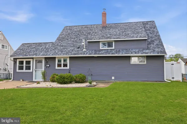 $420,000 | 17 Needlepine Lane, Levittown, PA 19054
