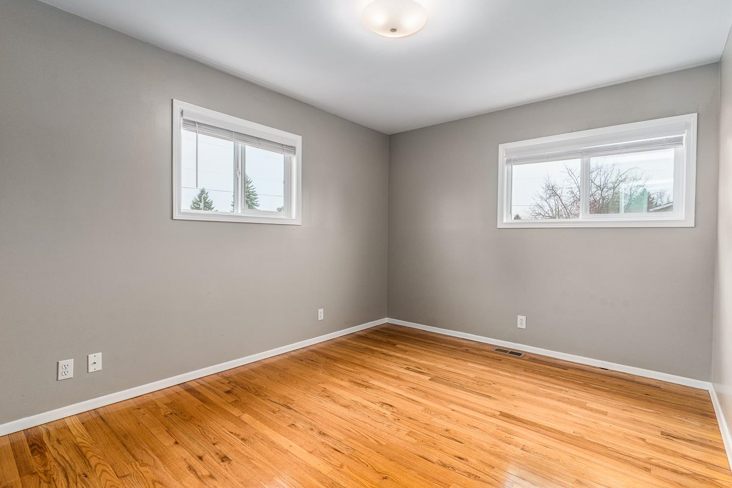 1004 North Best Road Spokane Valley, WA 99216 - Photo 9 of 28 Gallery Image 9