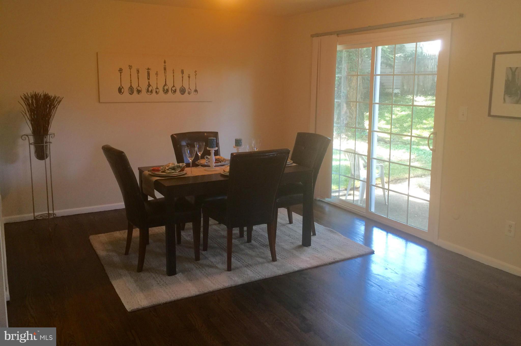 9508 Curran Road Silver Spring, MD 20901 - Photo 3 of 16 Dining Room