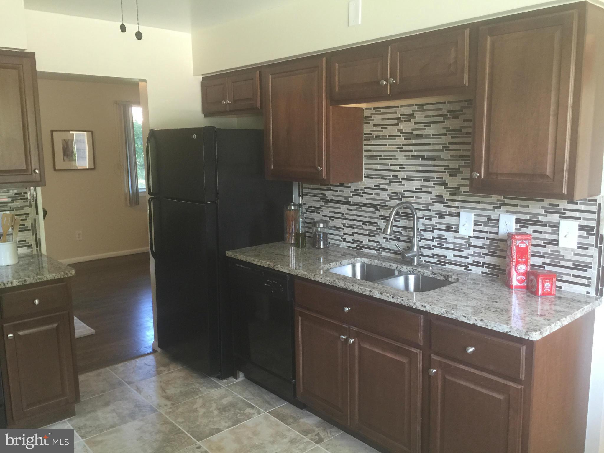 9508 Curran Road Silver Spring, MD 20901 - Photo 8 of 16 Kitchen