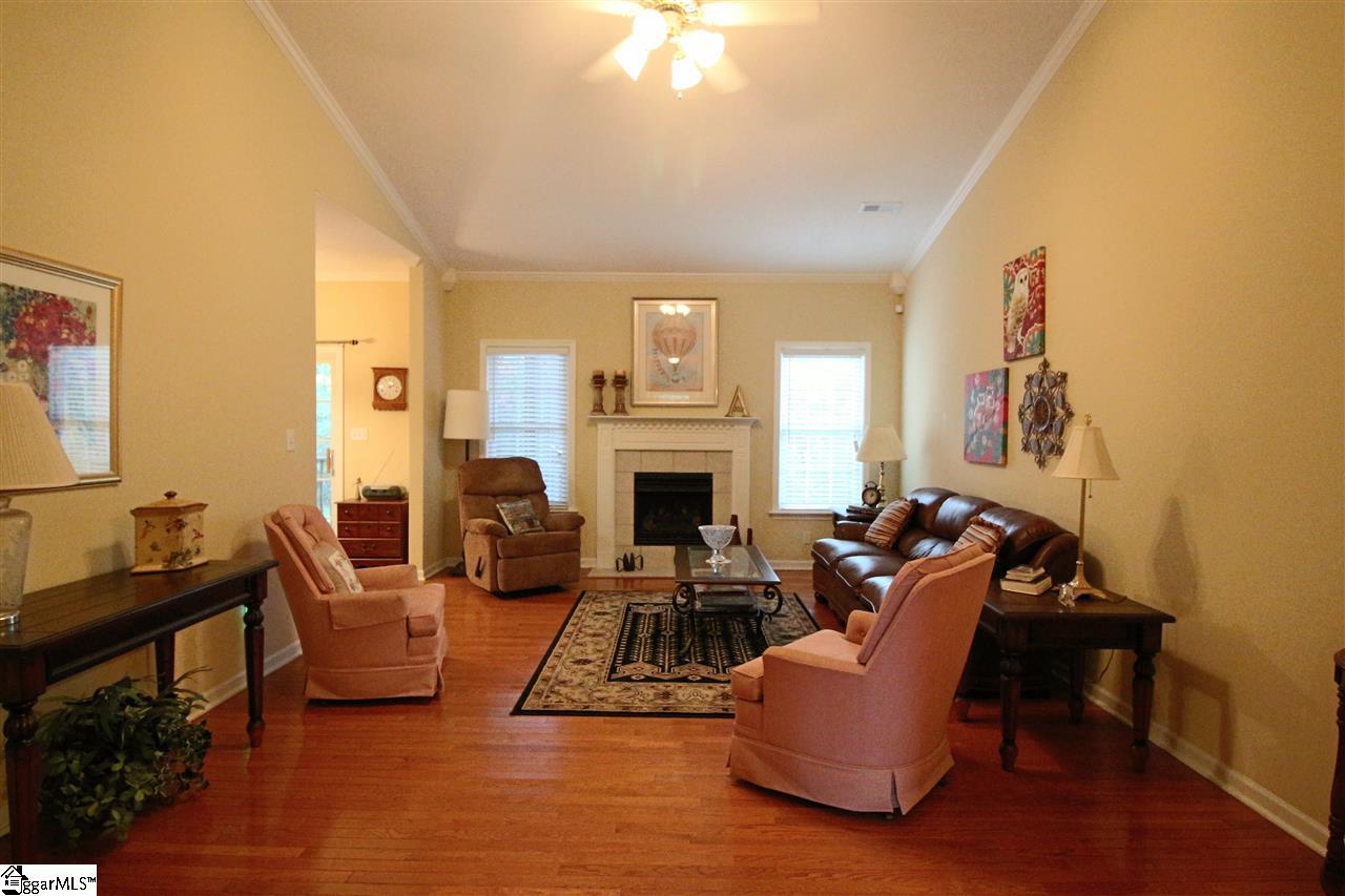125 Elliott Circle Anderson, SC 29621 - Photo 3 of 30