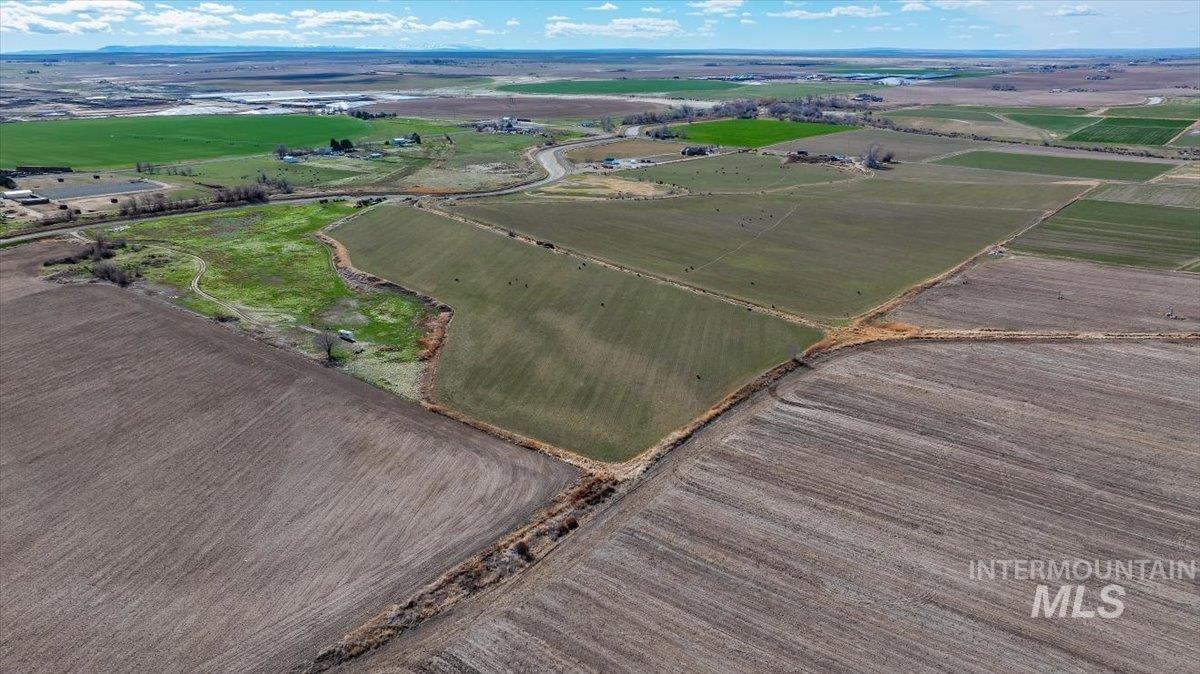 3536 North 2300 E Road Filer, ID 83328 - Photo 37 of 47 View of rural area with rows of crops