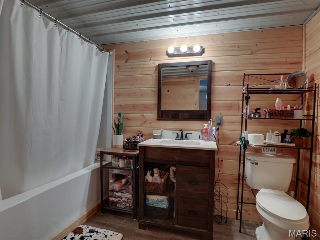 12746 Thorn Berry Road New London, MO 63459 - Photo 16 of 33