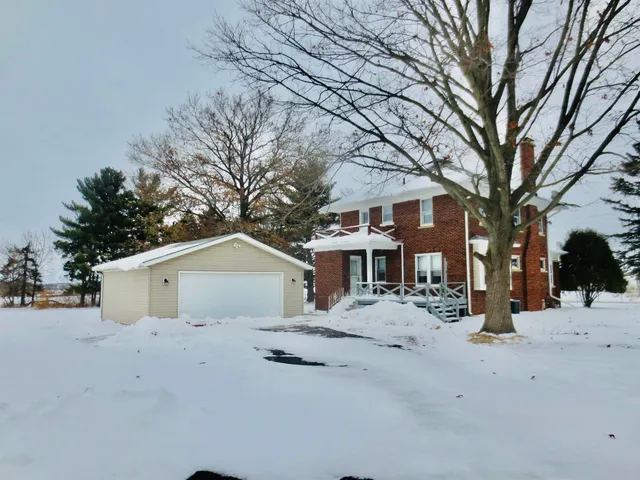 $415,000 | 14086 Highway 76, Caledonia, IL 61011