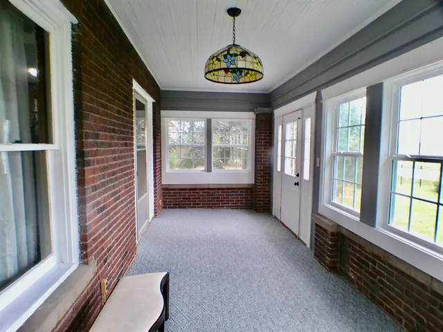 $415,000 | 14086 Highway 76, Caledonia, IL 61011