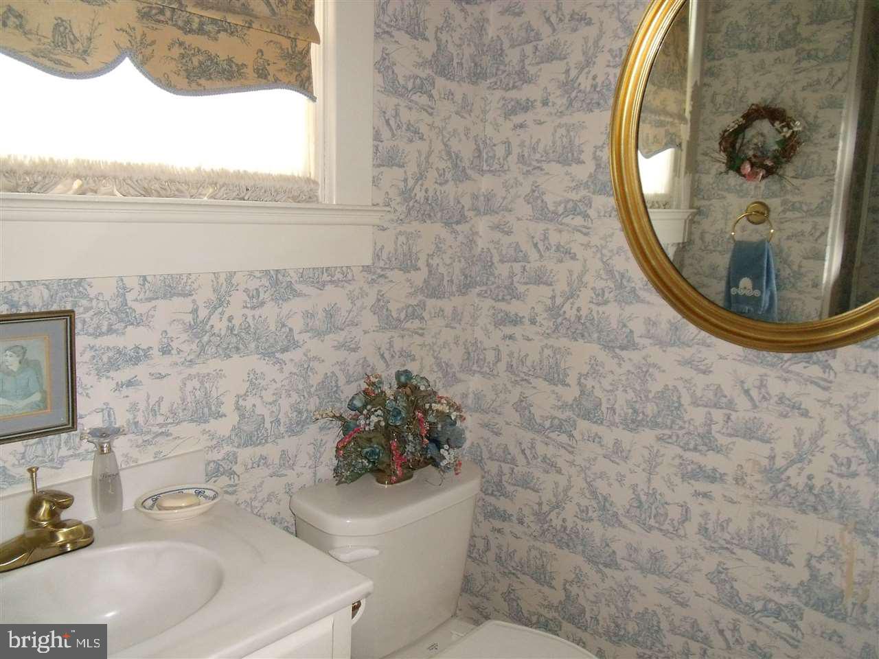 175 Merion Road York, PA 17403 - Photo 16 of 29 Gallery Image 16