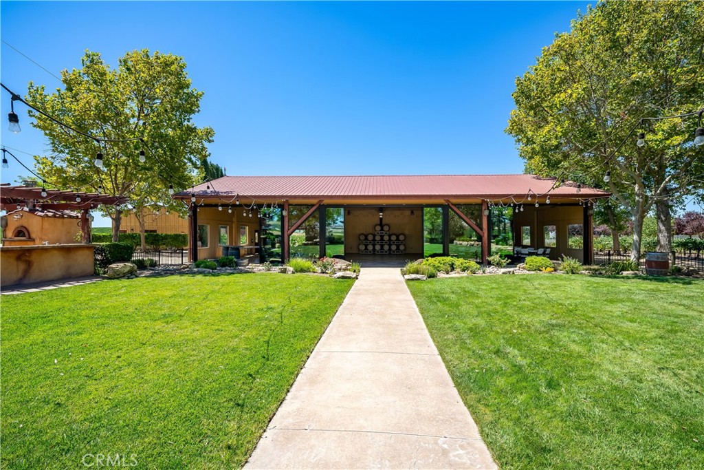 2995 Pleasant Road San Miguel, CA 93451 - Photo 45 of 70 Event center