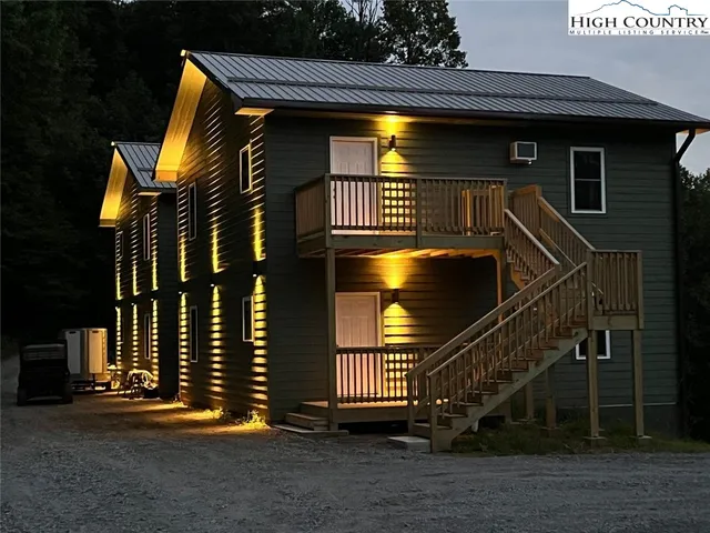 $1,300 | 237 Majestic Vine Lane, Warrensville, NC 28693