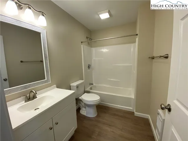 $1,300 | 237 Majestic Vine Lane, Warrensville, NC 28693