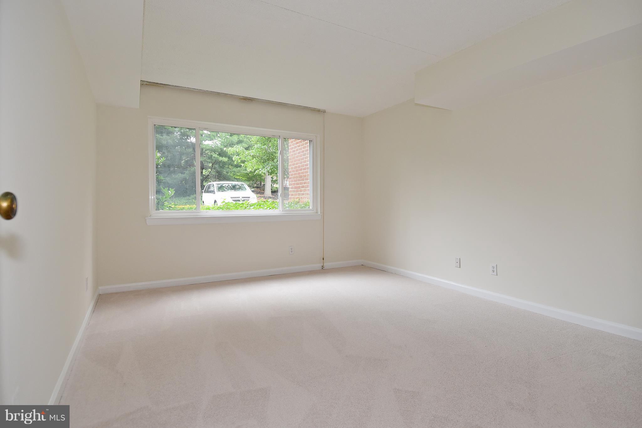11827 Breton Court, Unit 1A Reston, VA 20191 - Photo 22 of 27 Bedroom