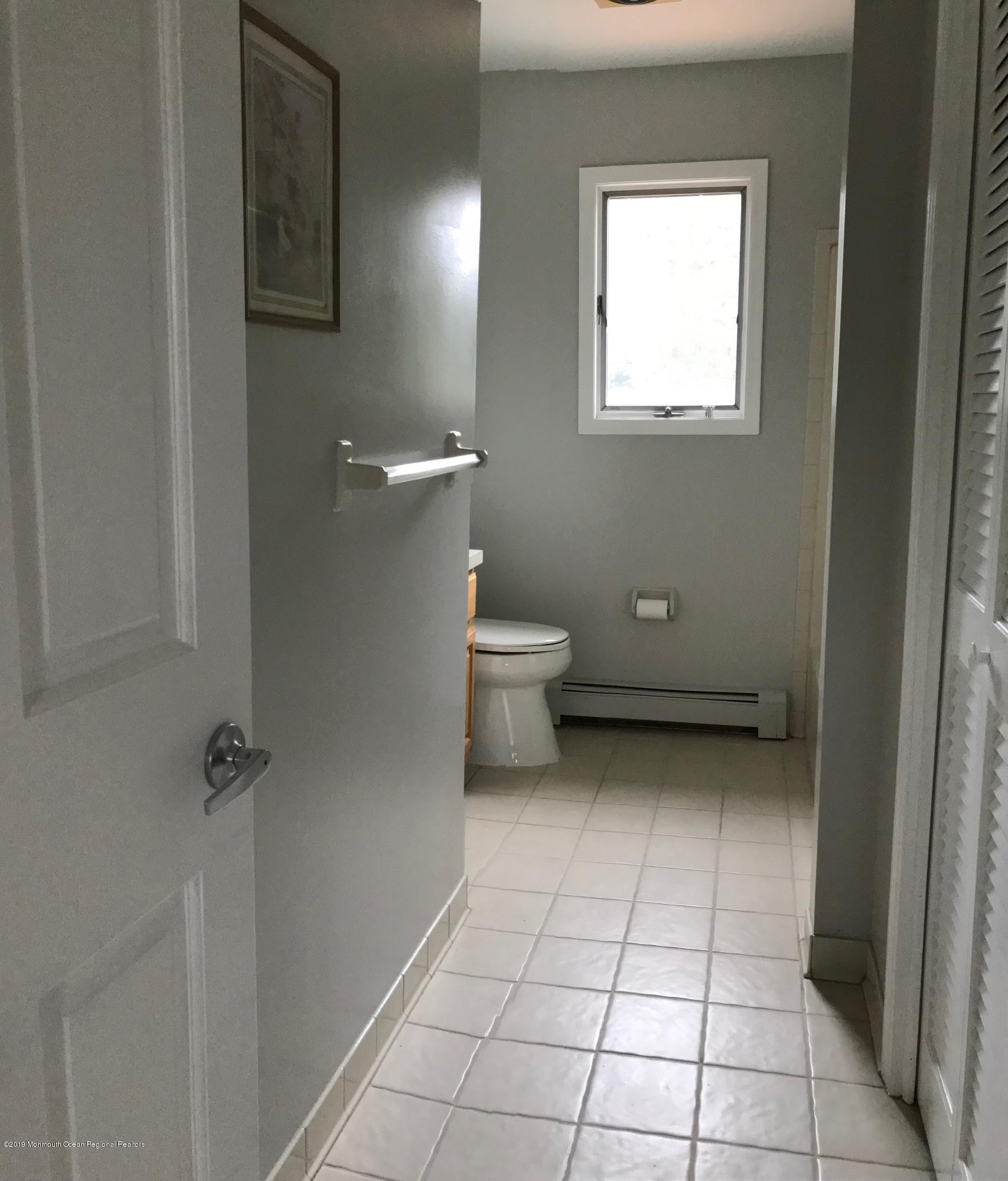 608 Yellowbrick Road Brick, NJ 08724 - Photo 23 of 29 MainBath