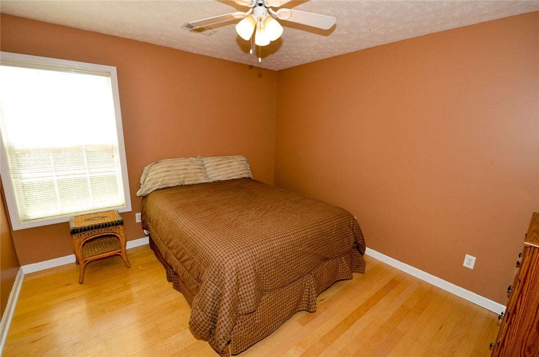 946 Stage Road Auburn, AL 36830 - Photo 16 of 18 Gallery Image 16