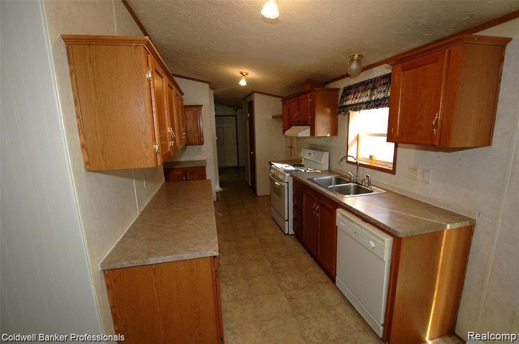 5954 Hasco Road Vassar, MI 48768 - Photo 7 of 15