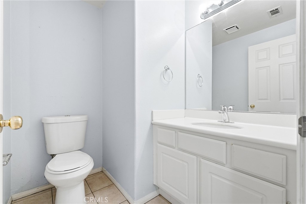 24 Corbin Street Ladera Ranch, CA 92694 - Photo 10 of 20 Gallery Image 10