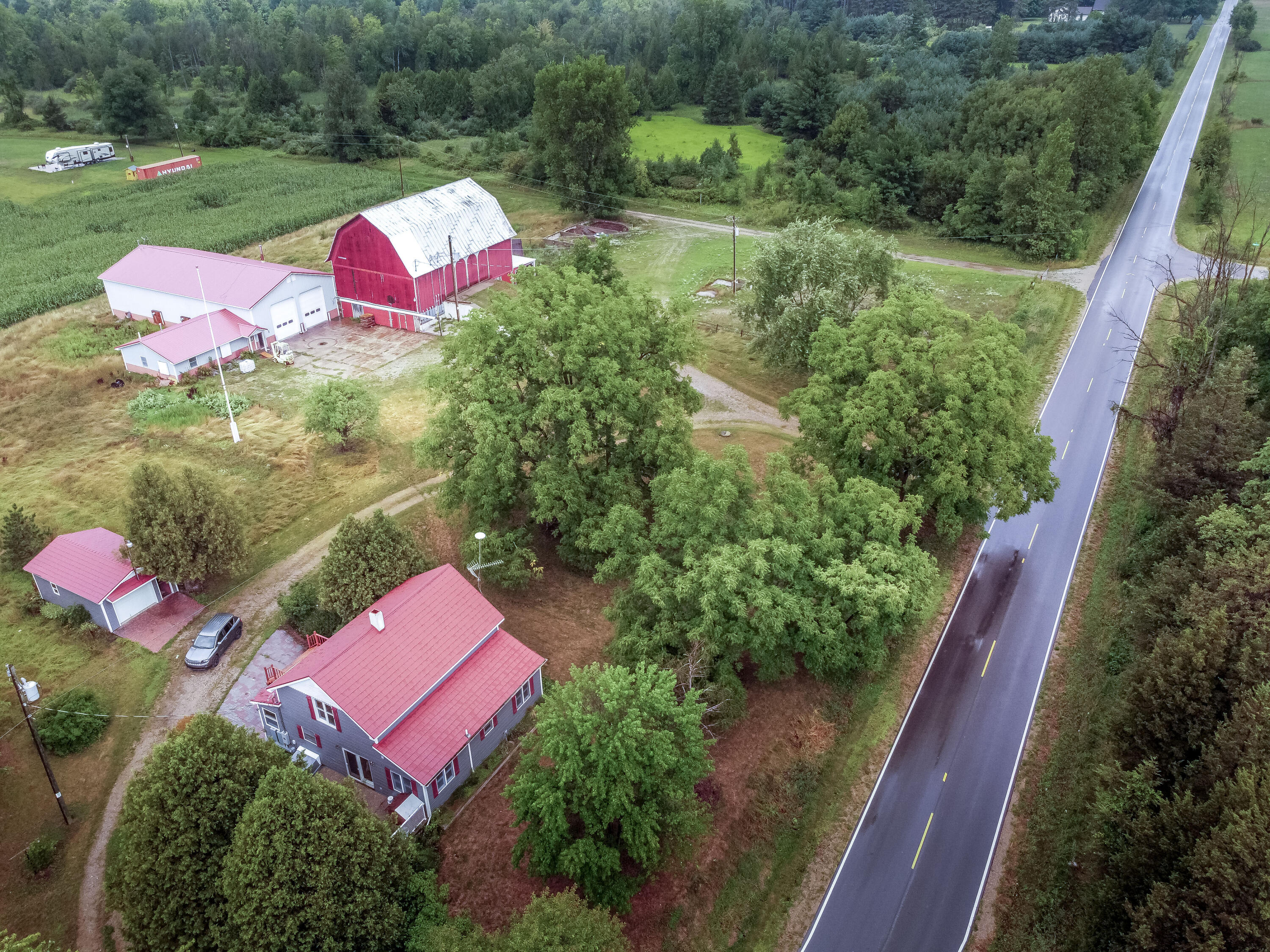 550 Waldron Road South Crystal, MI 48818 - Photo 14 of 34 DJI_0142