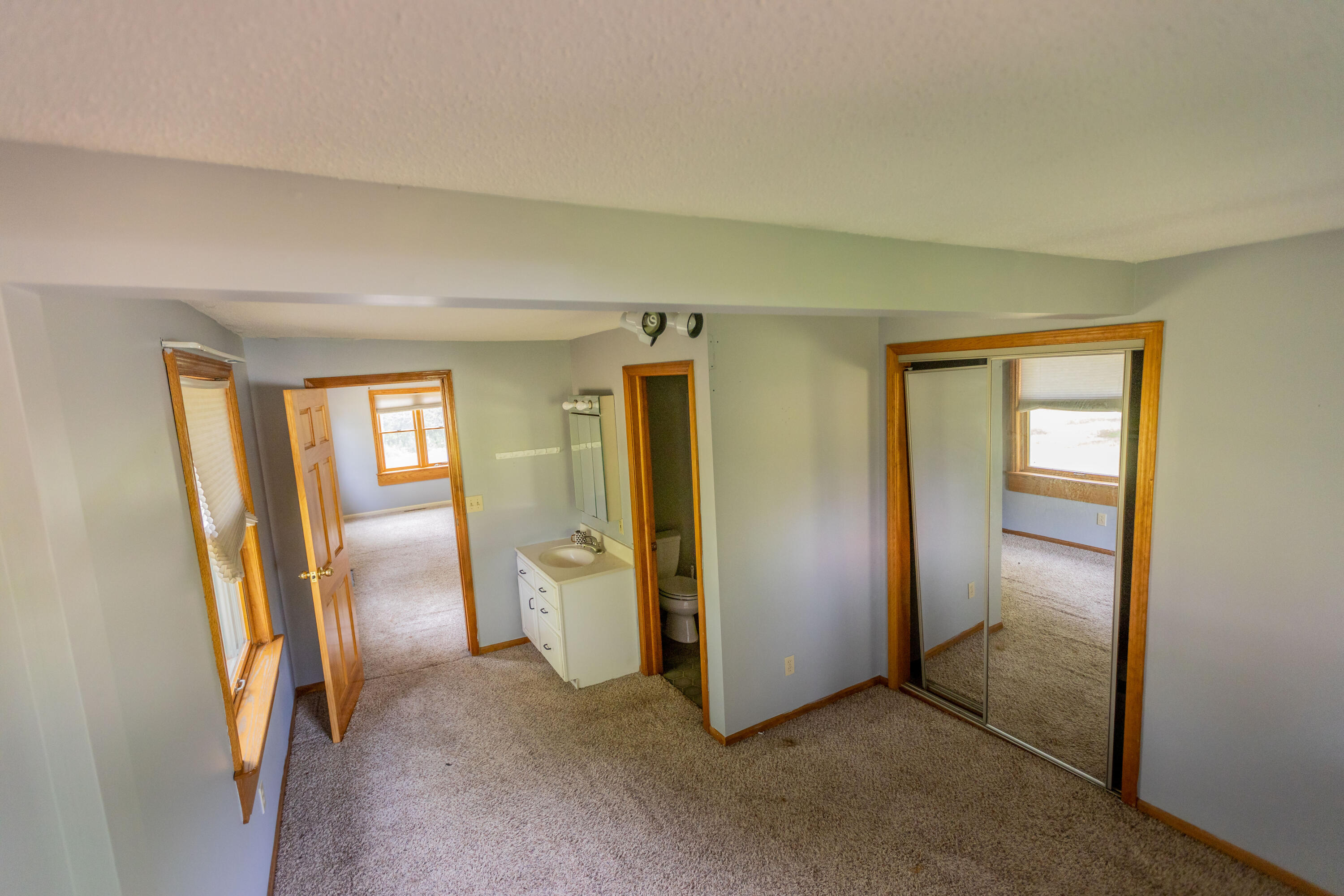 550 Waldron Road South Crystal, MI 48818 - Photo 28 of 34 FY0A7074