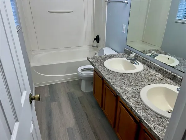 $3,000 | 856 Windrose Drive, Orlando, FL 32824