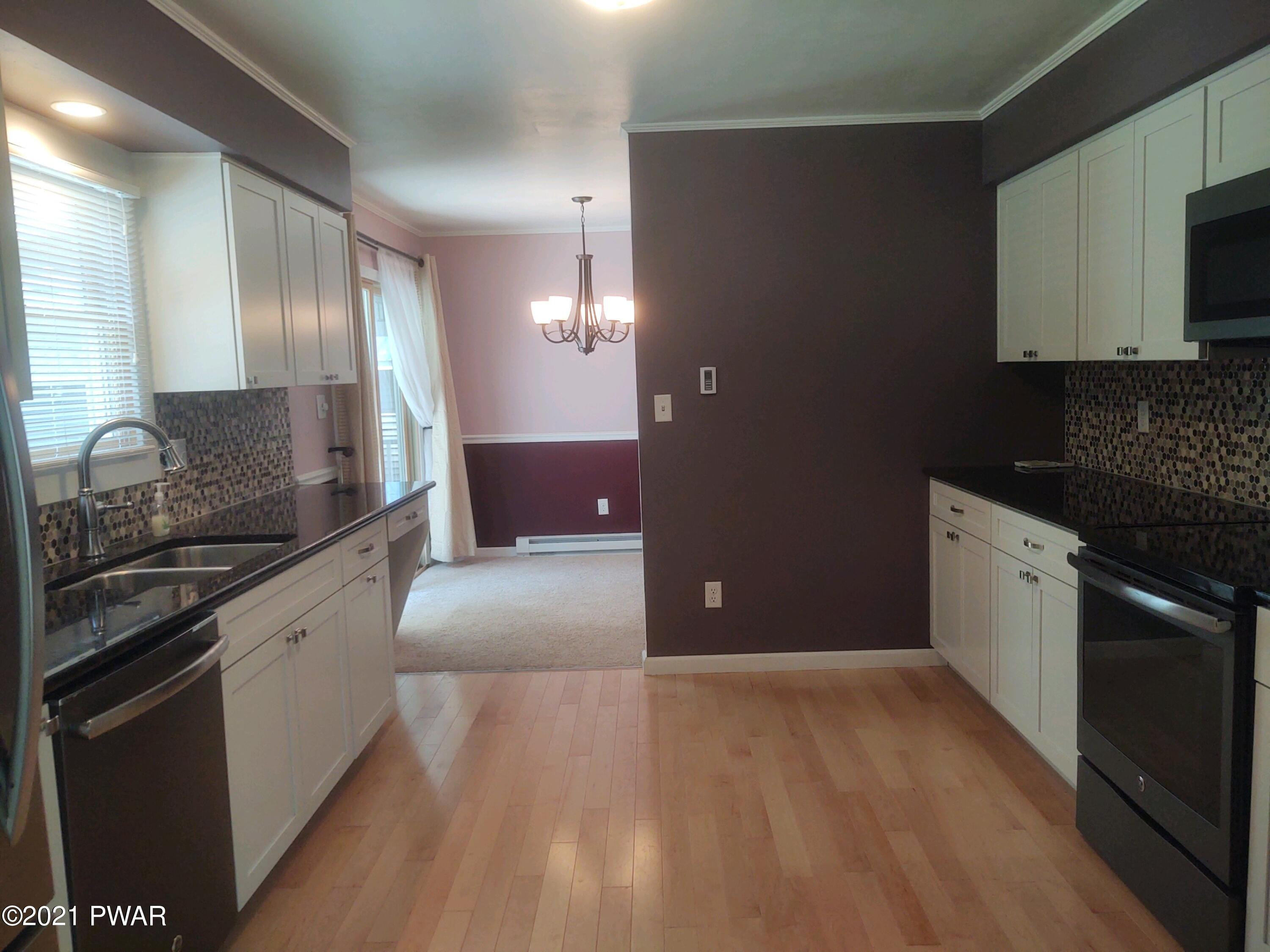 39 Starlight Lake Road Starlight, PA 18461 - Photo 27 of 36 beautiful kitchen