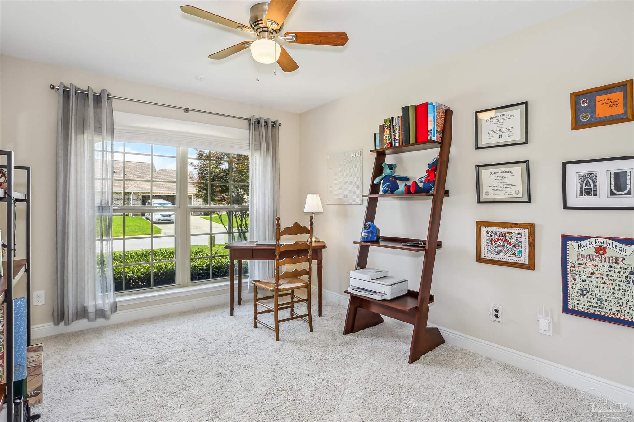 7305 Farmers Road Pensacola, FL 32526 - Photo 25 of 47 a room with furniture and window