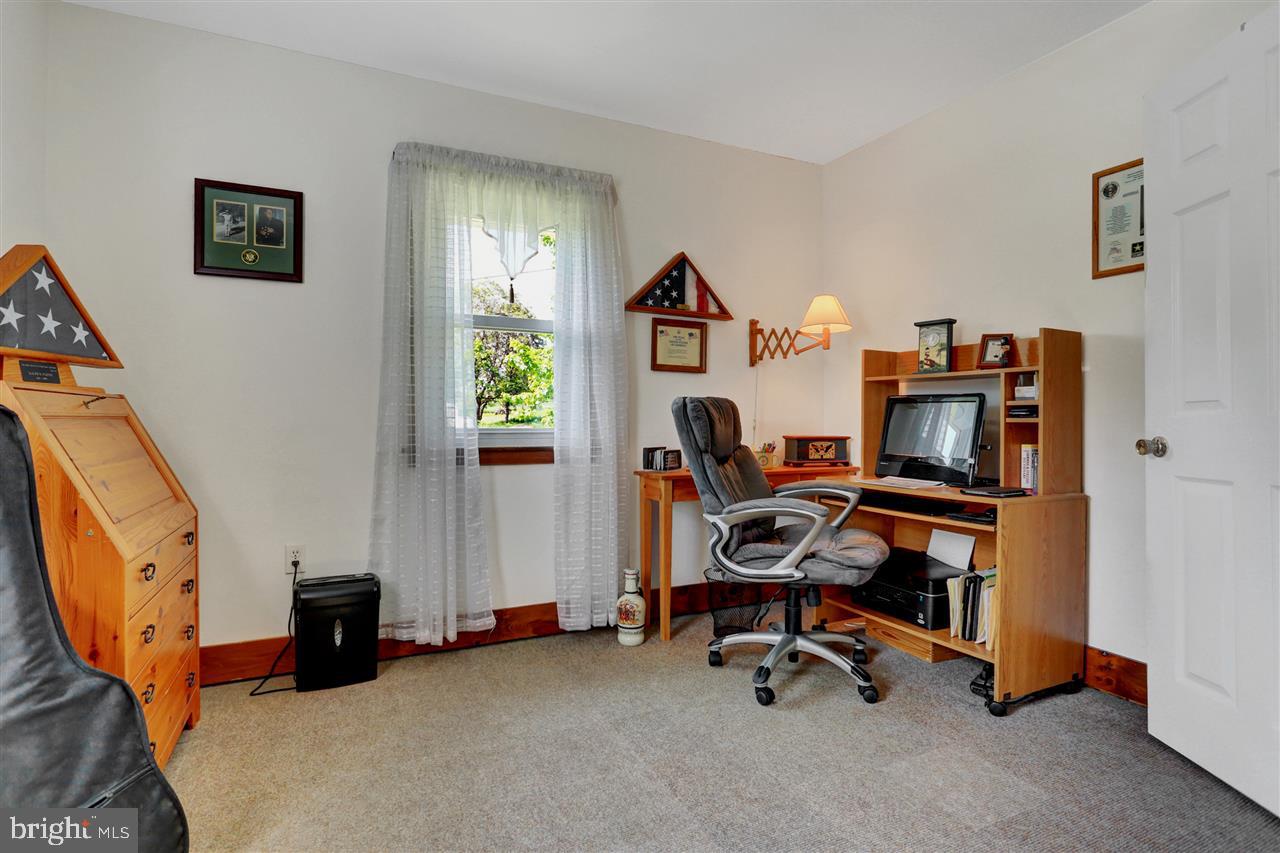 915 Myerstown Road Gardners, PA 17324 - Photo 17 of 25 Gallery Image 17