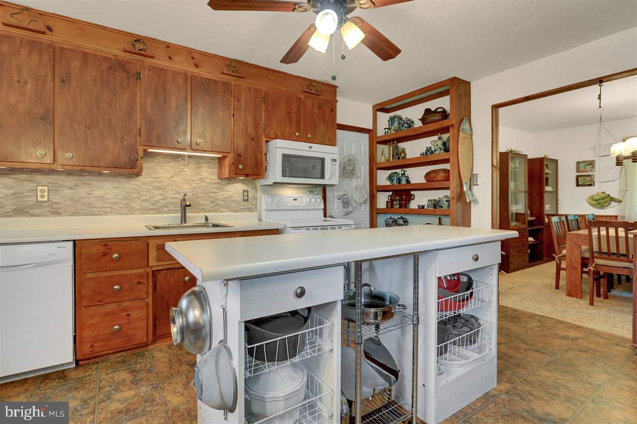 915 Myerstown Road Gardners, PA 17324 - Photo 9 of 25 Gallery Image 9