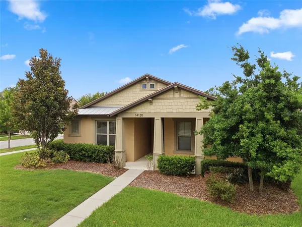 $460,000 | 14130 Barrington Stowers Drive, Lithia, FL 33547