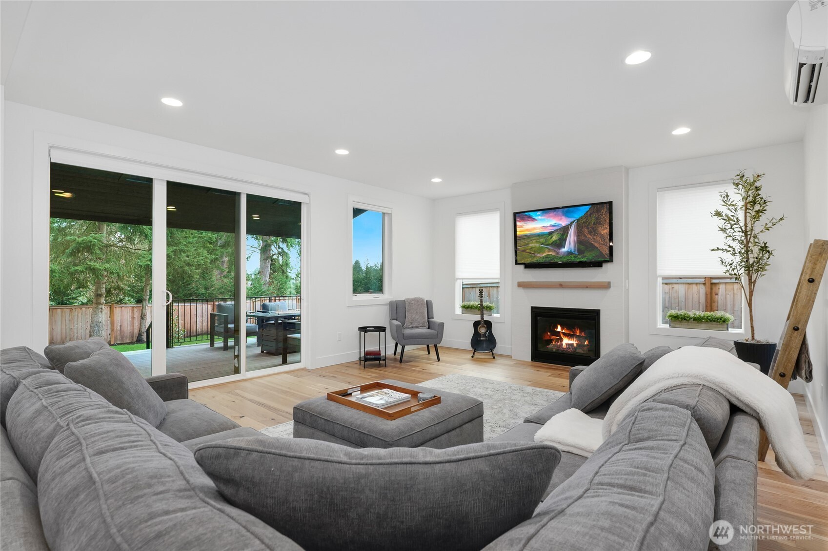 22701 1st Place West Bothell, WA 98021 - Photo 6 of 24