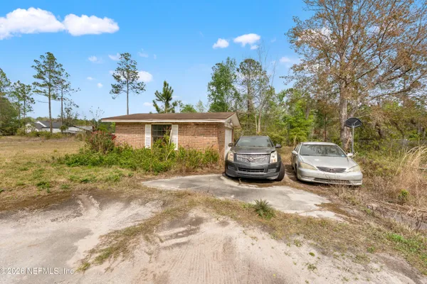 $439,999 | 43001 Egger Place, Callahan, FL 32011