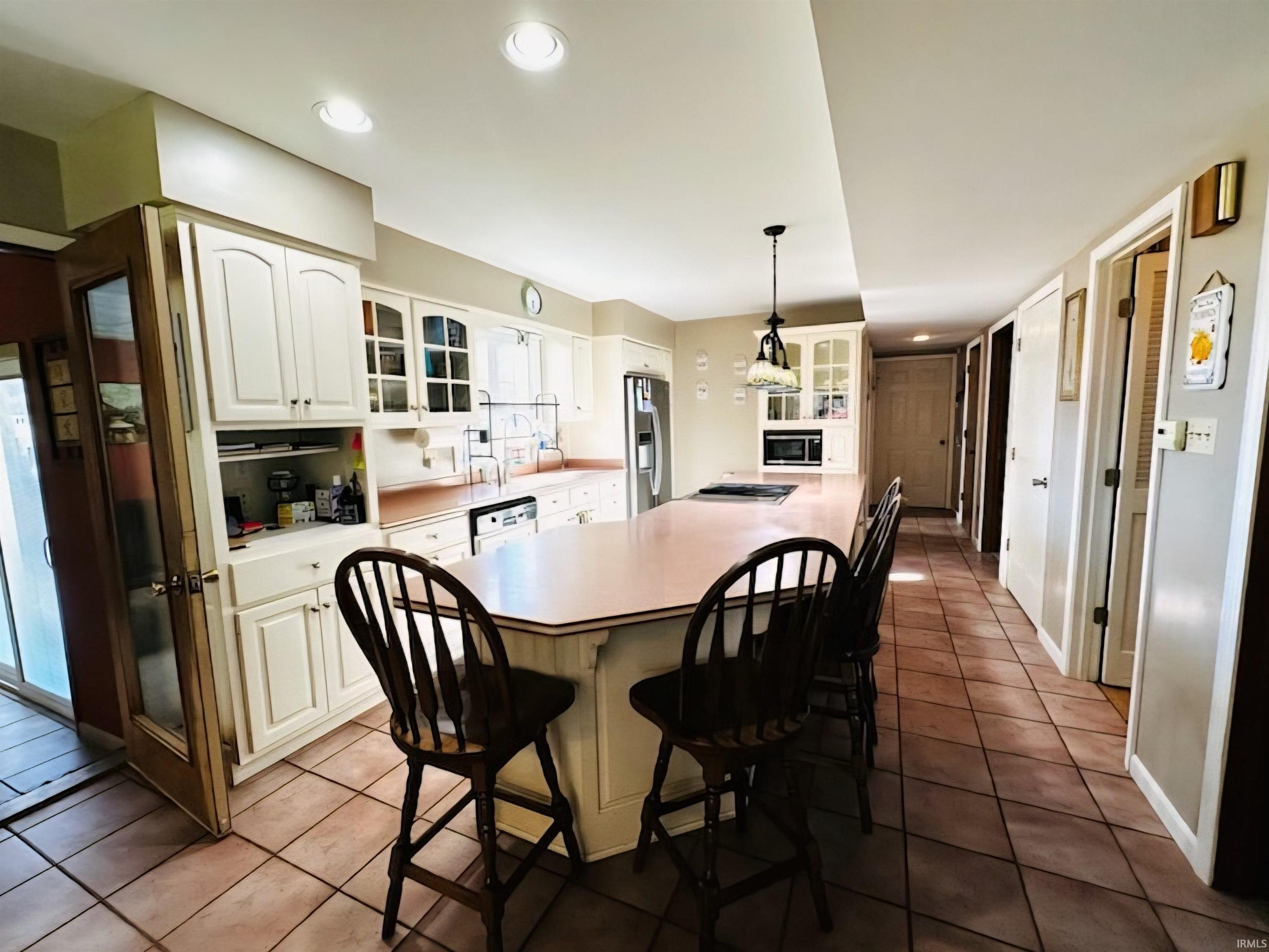 1407 South 125 East Washington, IN 47501 - Photo 4 of 36