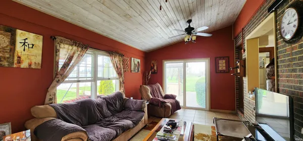 $549,900 | 1407 South 125 East, Washington, IN 47501