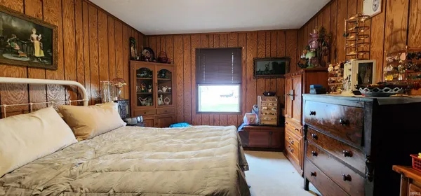 $549,900 | 1407 South 125 East, Washington, IN 47501