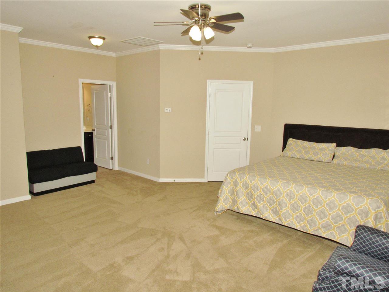 9136 Wooden Road Raleigh, NC 27617 - Photo 6 of 30 Gallery Image 6