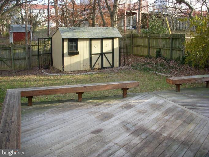 2005 Greengage Road Windsor Mill, MD 21244 - Photo 2 of 22 Back yard