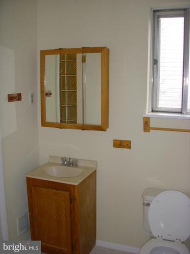 2005 Greengage Road Windsor Mill, MD 21244 - Photo 4 of 22 Bath #1