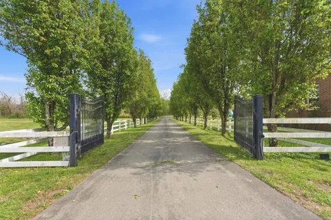 $1,700,000 | 254 Quad Oak Drive, Mount Juliet, TN 37122