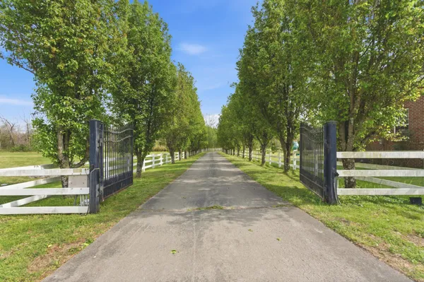 $1,700,000 | 254 Quad Oak Drive, Mount Juliet, TN 37122