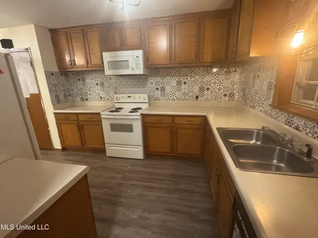 $220,500 | 222 Heard Street, Senatobia, MS 38668