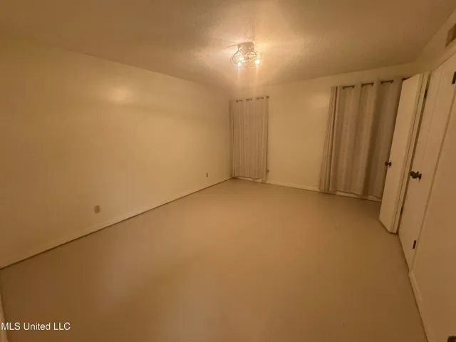 $220,500 | 222 Heard Street, Senatobia, MS 38668