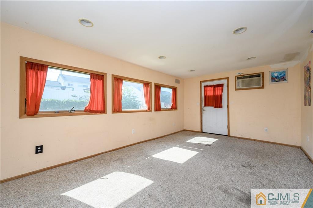 7 Florence Drive Sayreville, NJ 08859 - Photo 15 of 42 a view of an empty room with window