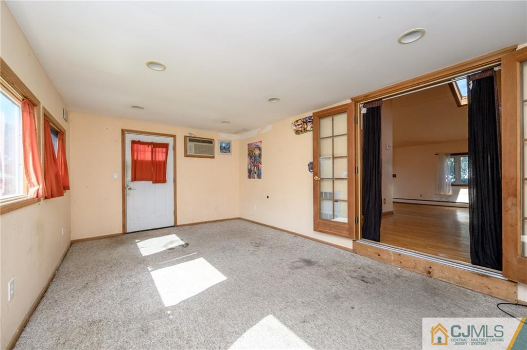 7 Florence Drive Sayreville, NJ 08859 - Photo 23 of 42 a view of an empty room