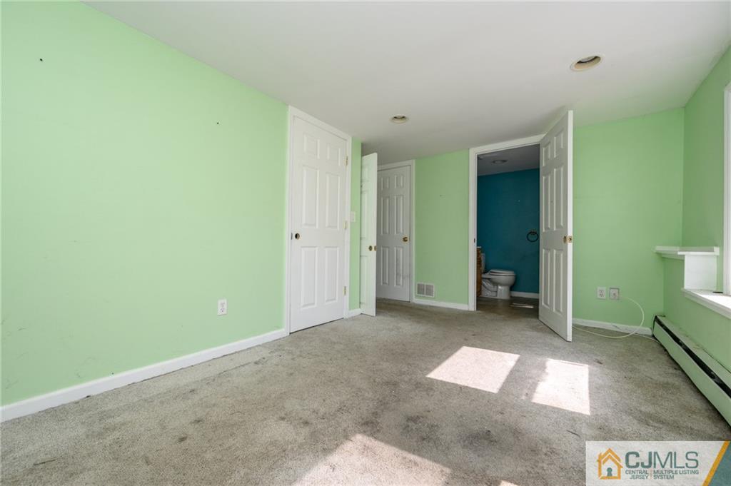 7 Florence Drive Sayreville, NJ 08859 - Photo 33 of 42