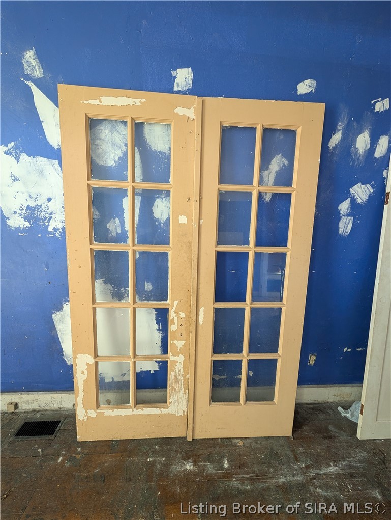 628 West 3rd Street Madison, IN 47250 - Photo 15 of 45