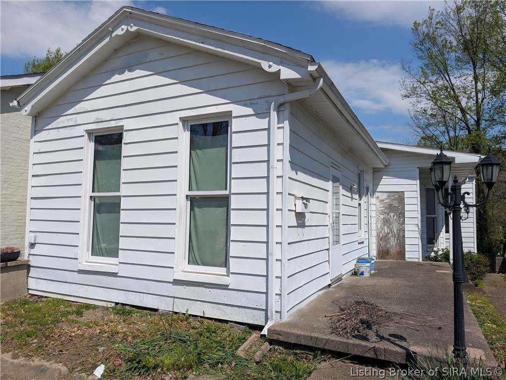 628 West 3rd Street Madison, IN 47250 - Photo 40 of 45