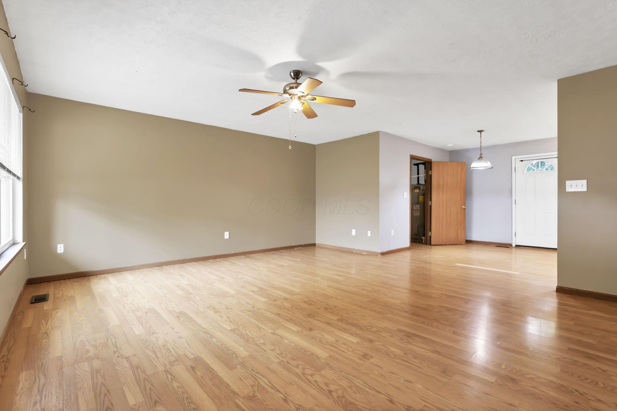 18 Neil Street Delaware, OH 43015 - Photo 5 of 20 9-web-or-mls-IMG_1777