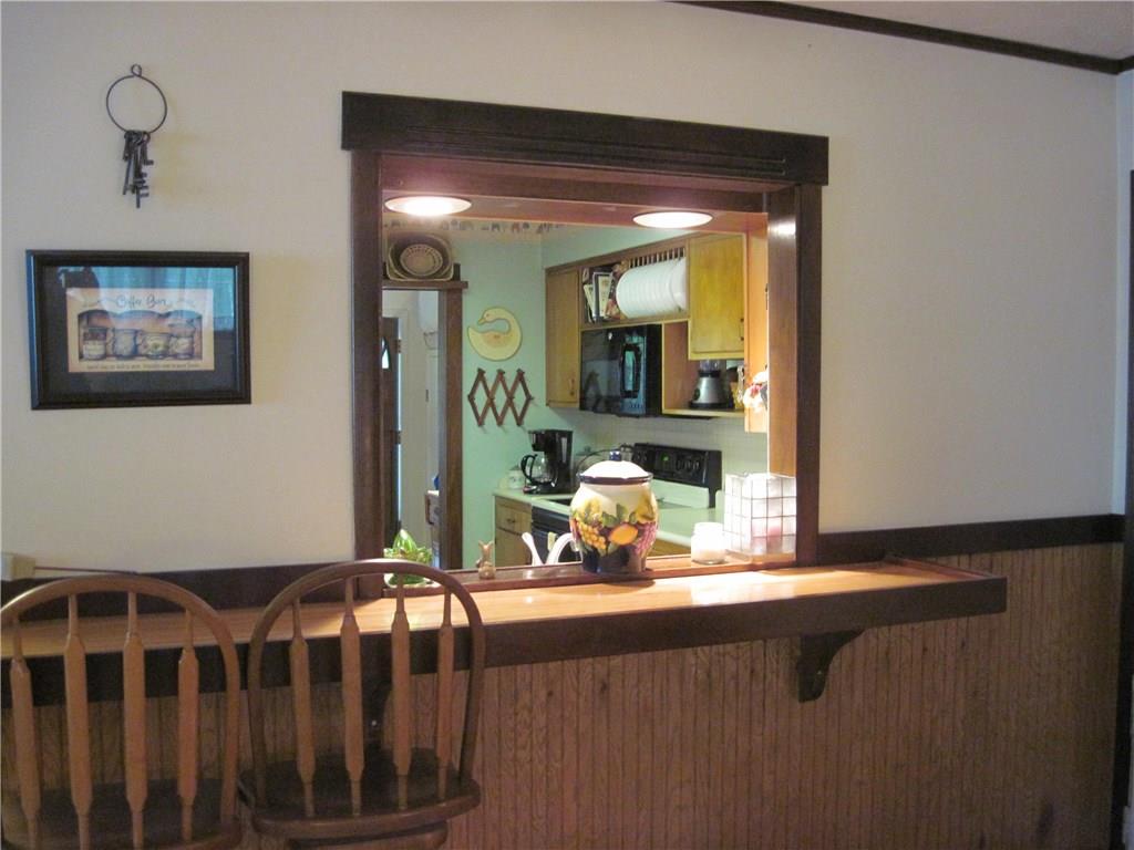 2011 Woodcrest Road Indianapolis, IN 46227 - Photo 5 of 21 Gallery Image 5