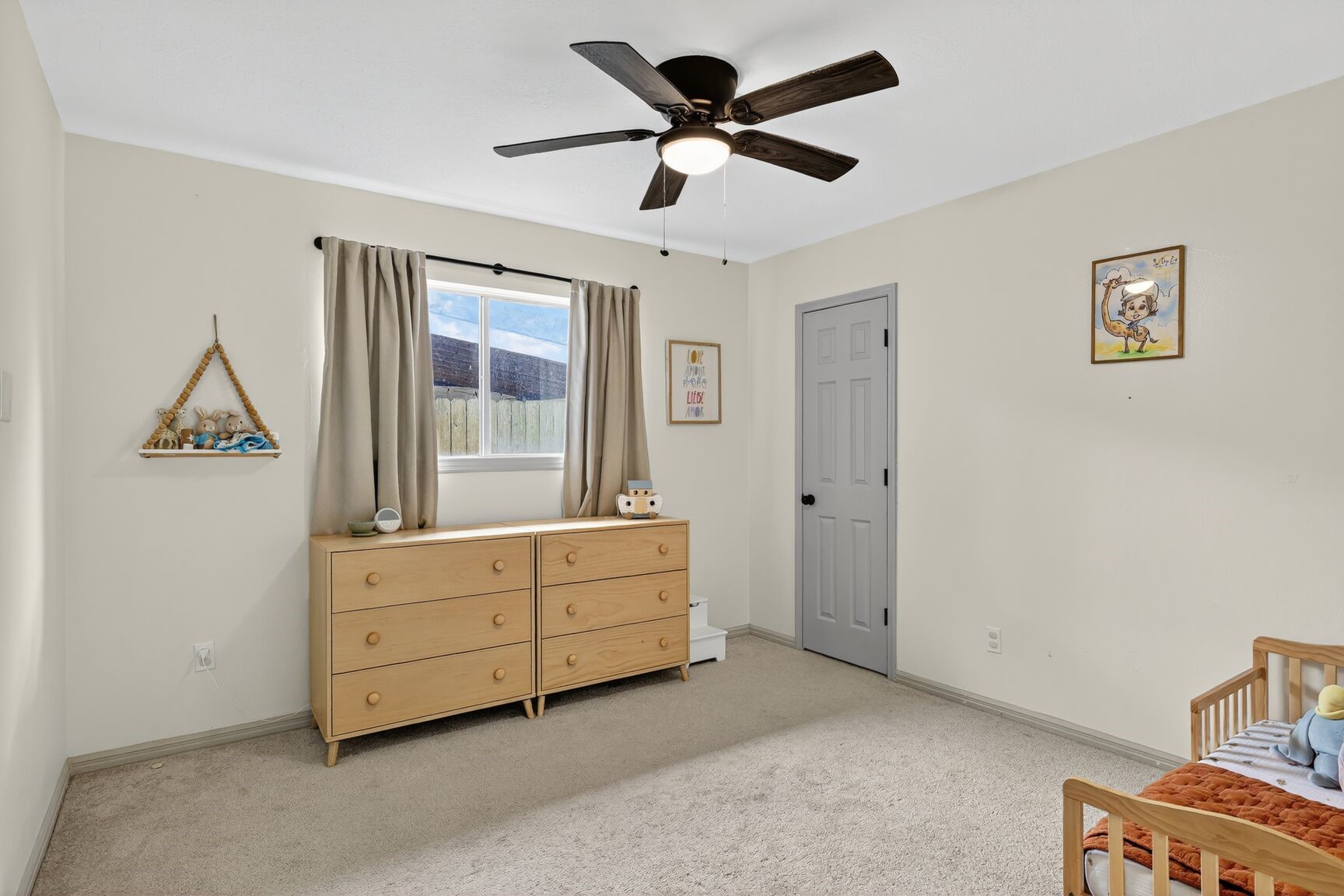 16122 Rill Lane Houston, TX 77062 - Photo 14 of 23 a room with closet