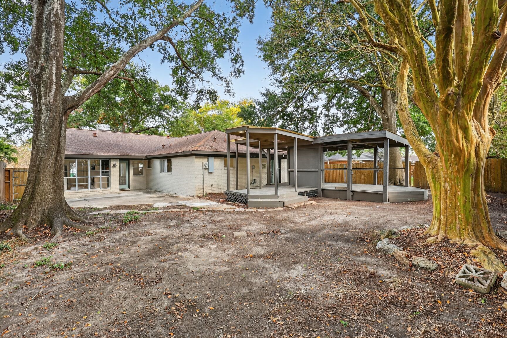 16122 Rill Lane Houston, TX 77062 - Photo 22 of 23 not sure