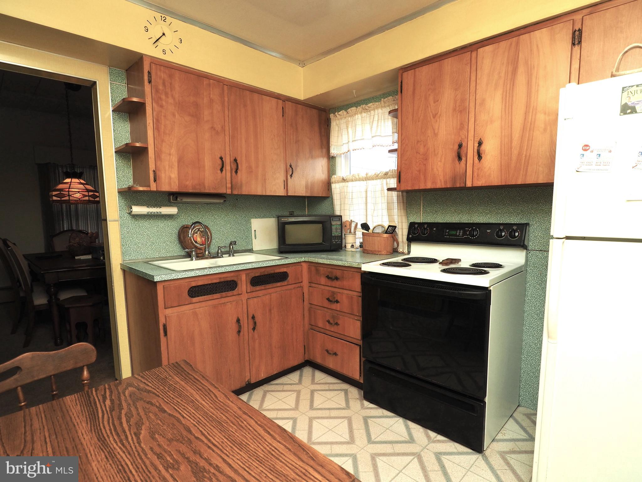 15 Reynolds Road Tamaqua, PA 18252 - Photo 3 of 19 Gallery Image 3